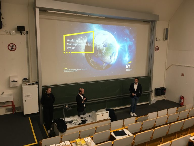Inspirierende Gastvorlesung von EY Business Consulting