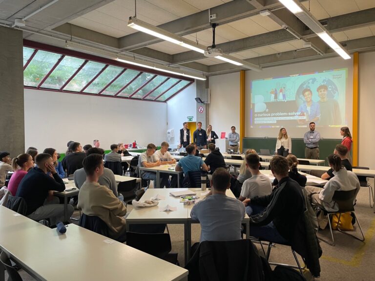 Spannendes Event mit Roland Berger im Modul „Corporate Strategy“