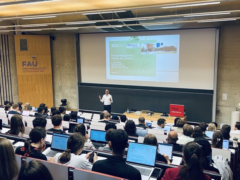 Spannender Gastvortrag von Dr. Felix Schuler, Senior Advisor bei Boston Consulting Group